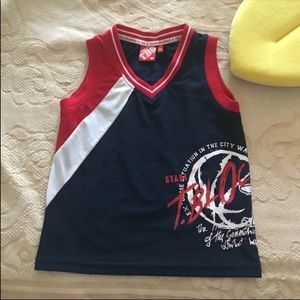 Toys Block active sport style tee
